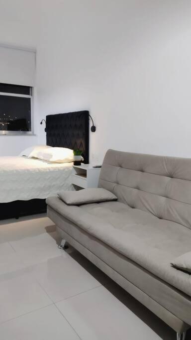 Apartamento Kitnet Com Vista Do Cristo E De Botafogo
